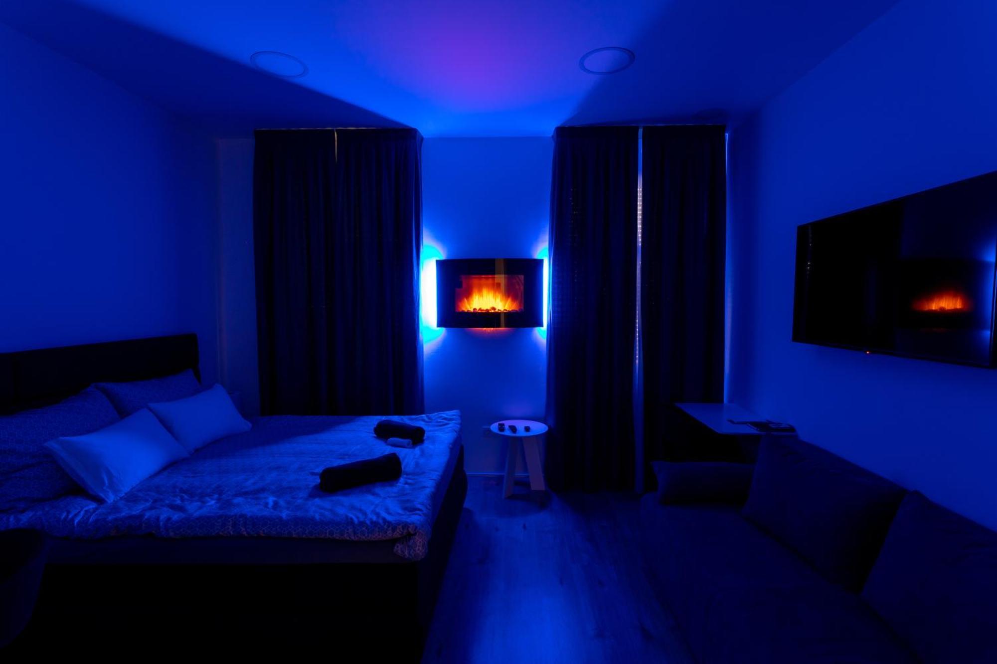 City Center Main Square Apartments Zagreb Room photo