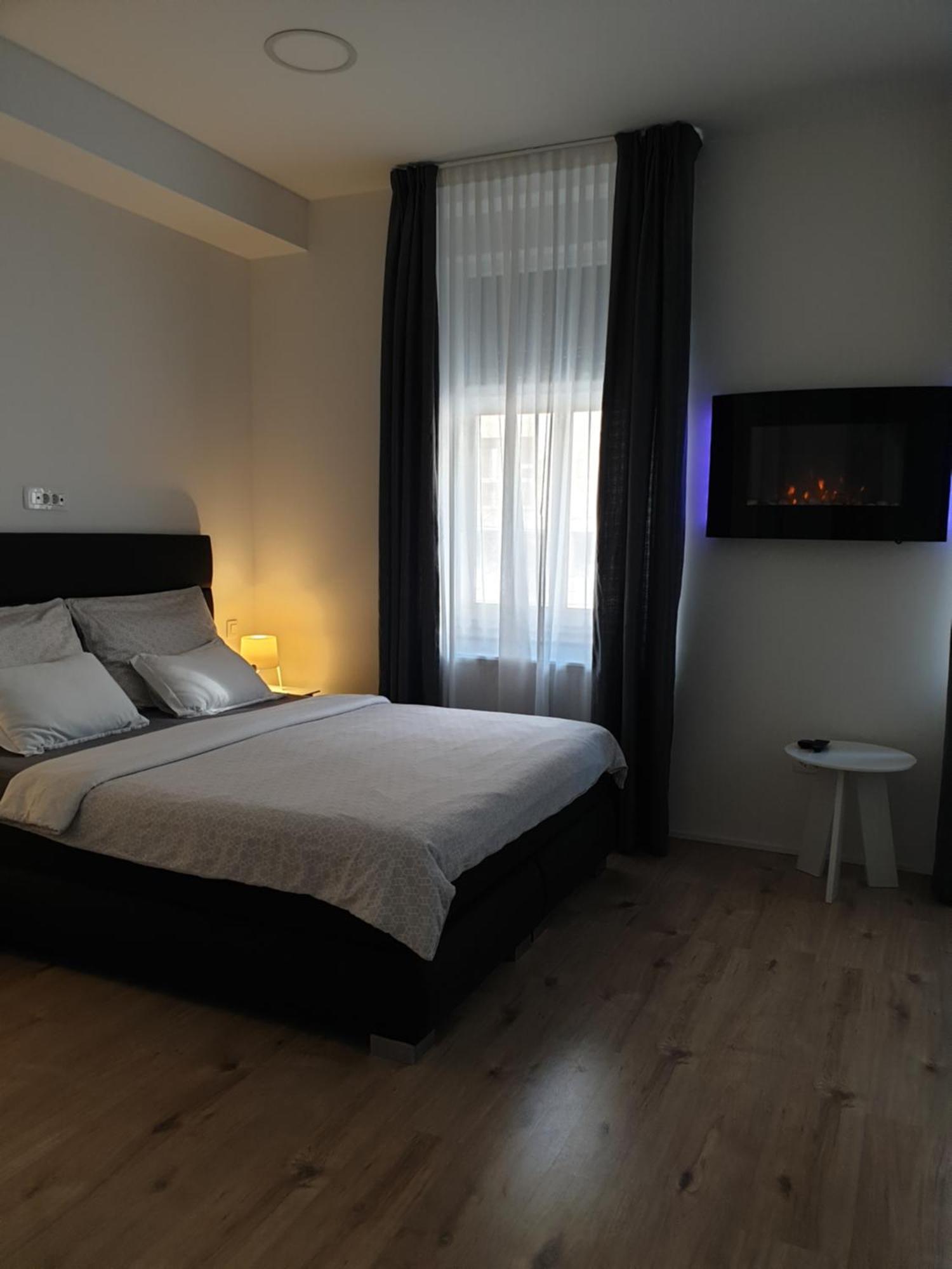 City Center Main Square Apartments Zagreb Exterior photo